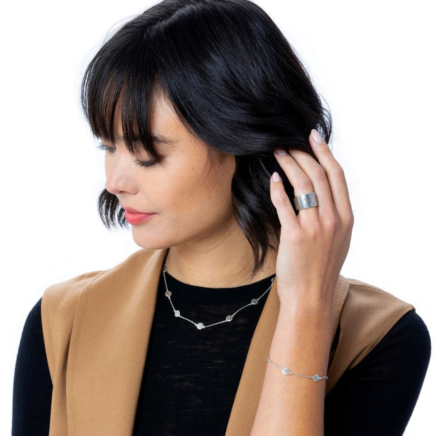 Ferrara Petite Collar Necklace - Image 3